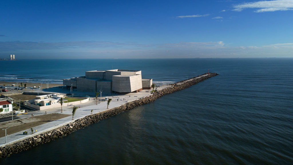 Foro Boca by Michel Rojkind Arquitectos