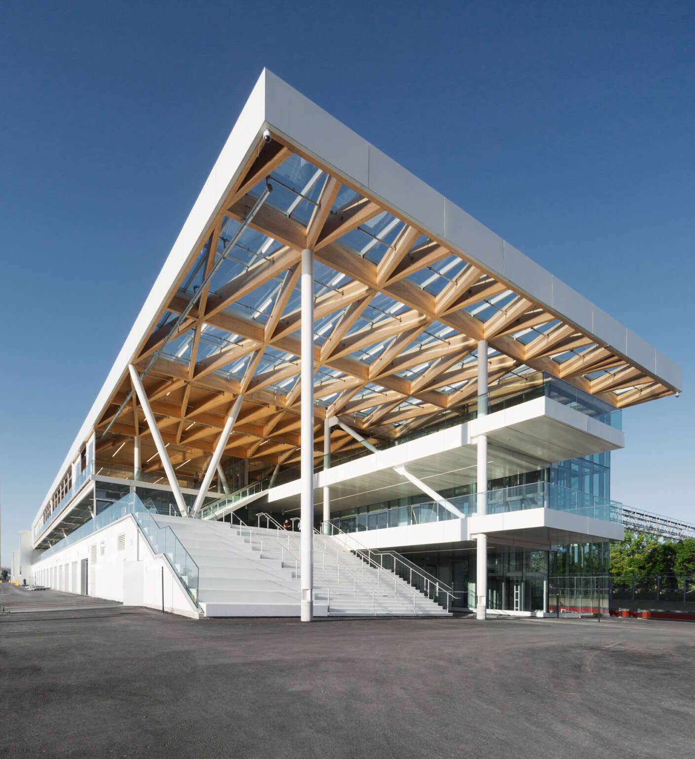 New paddock for the Canada F1 Grand Prix opens in Montreal Åvontuura
