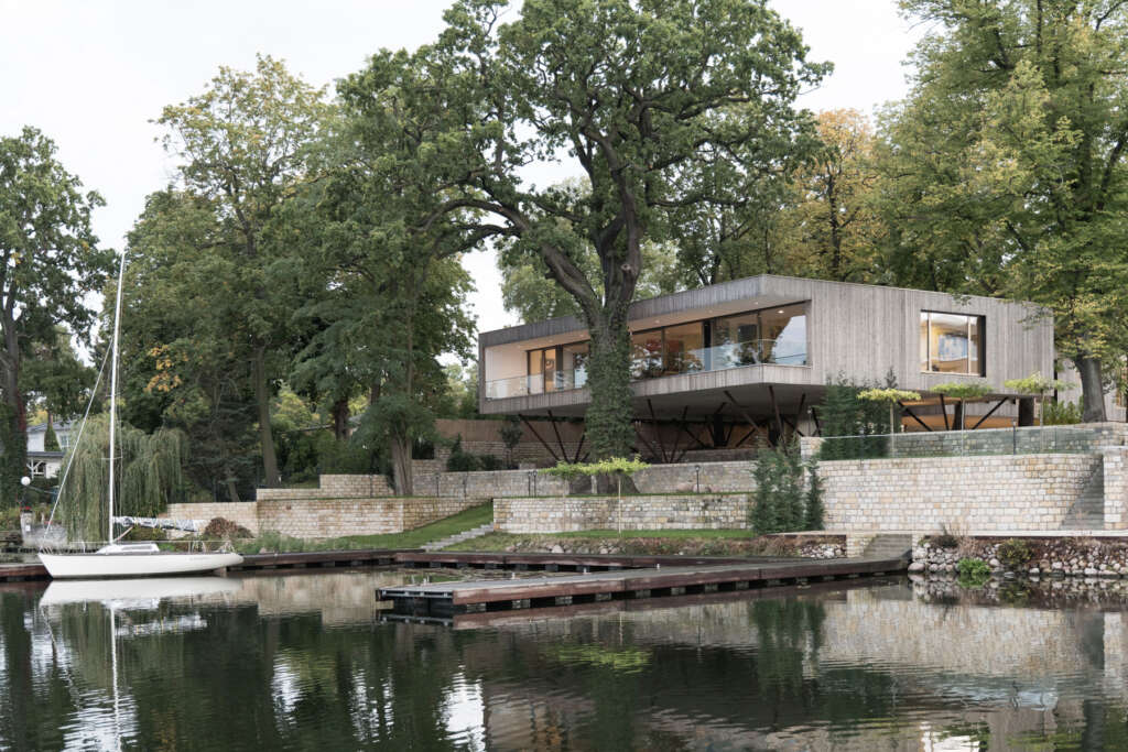 House by the Lake Carlos Zwick Architekten BDA Design