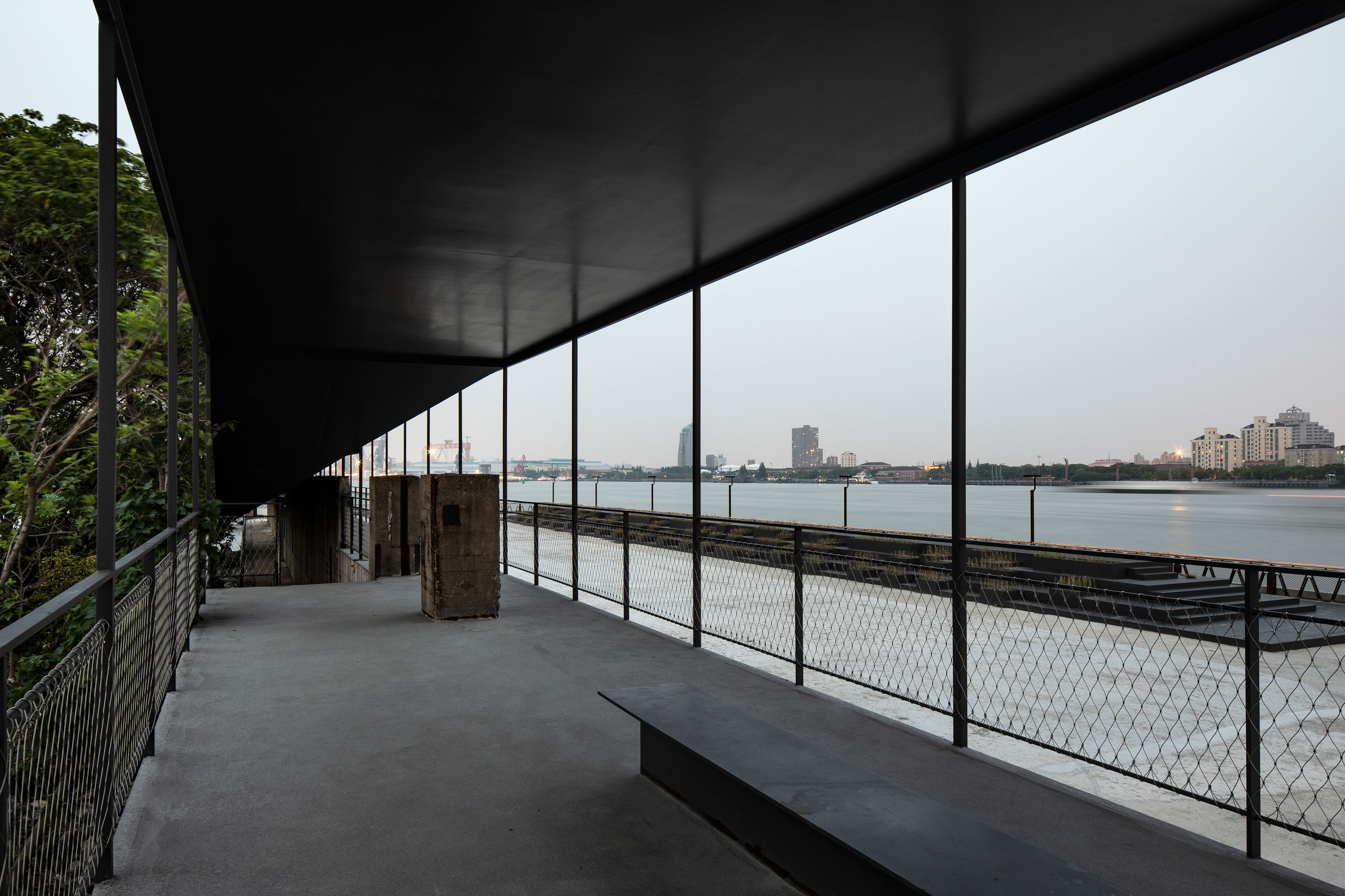 Riverside Passage Atelier Deshaus Interior