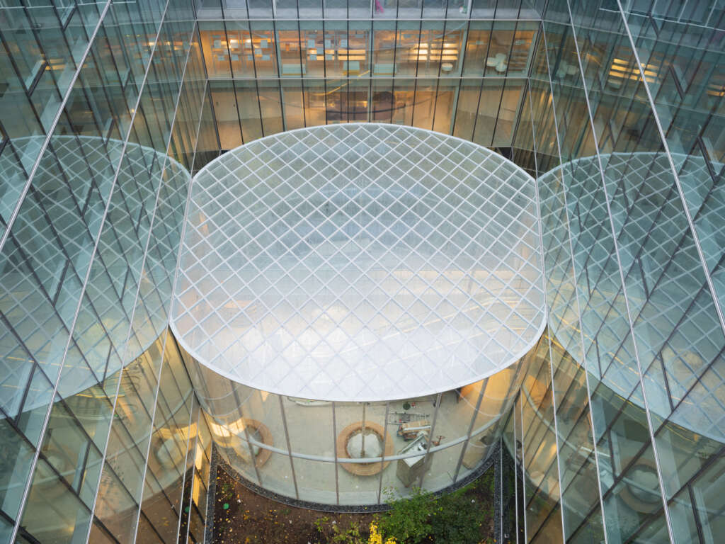 SANAA completes renovation of historic La Samaritaine department store in  Paris