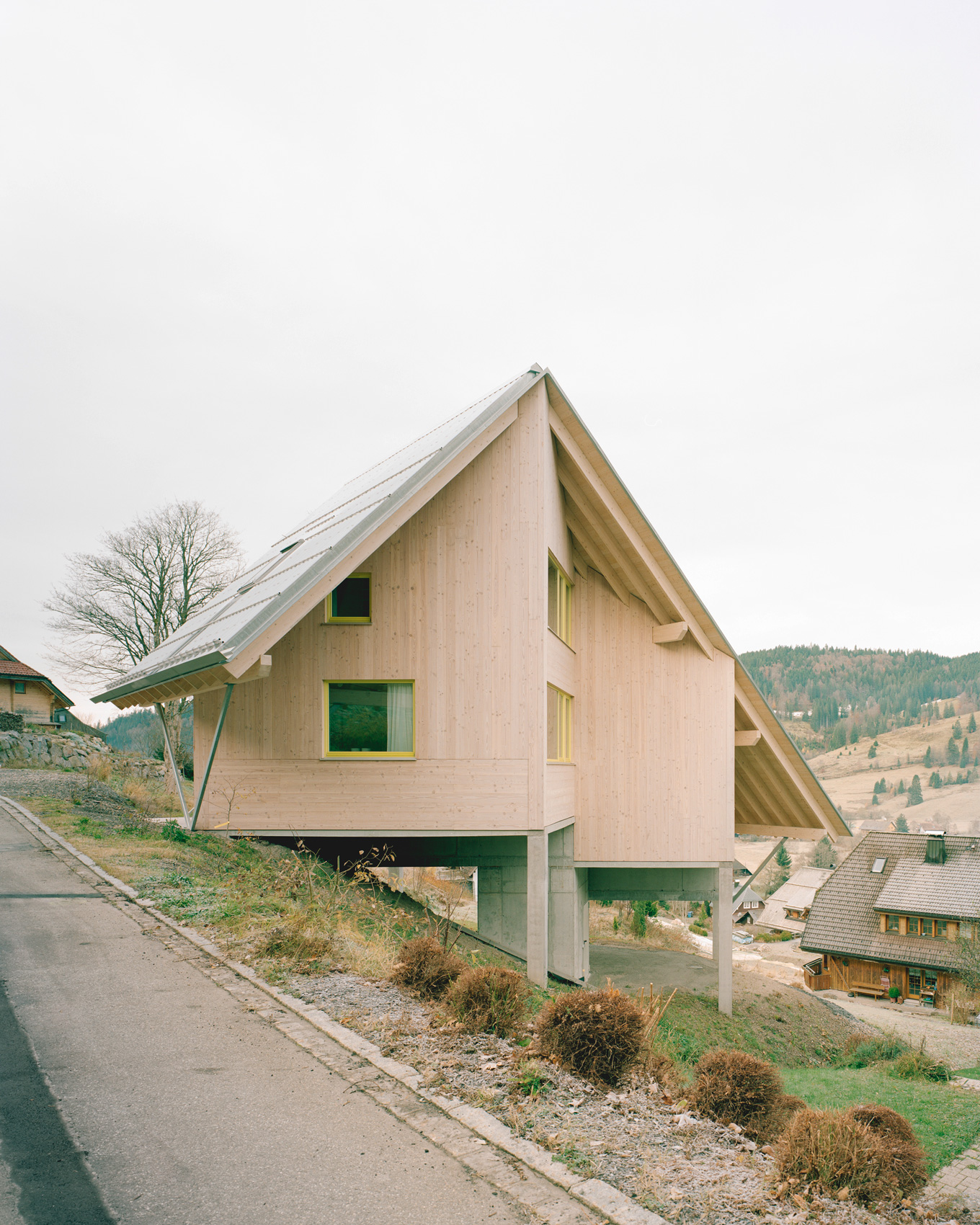 House on a Hill AMUNT Nagel Theissen Menzenschwand Germany