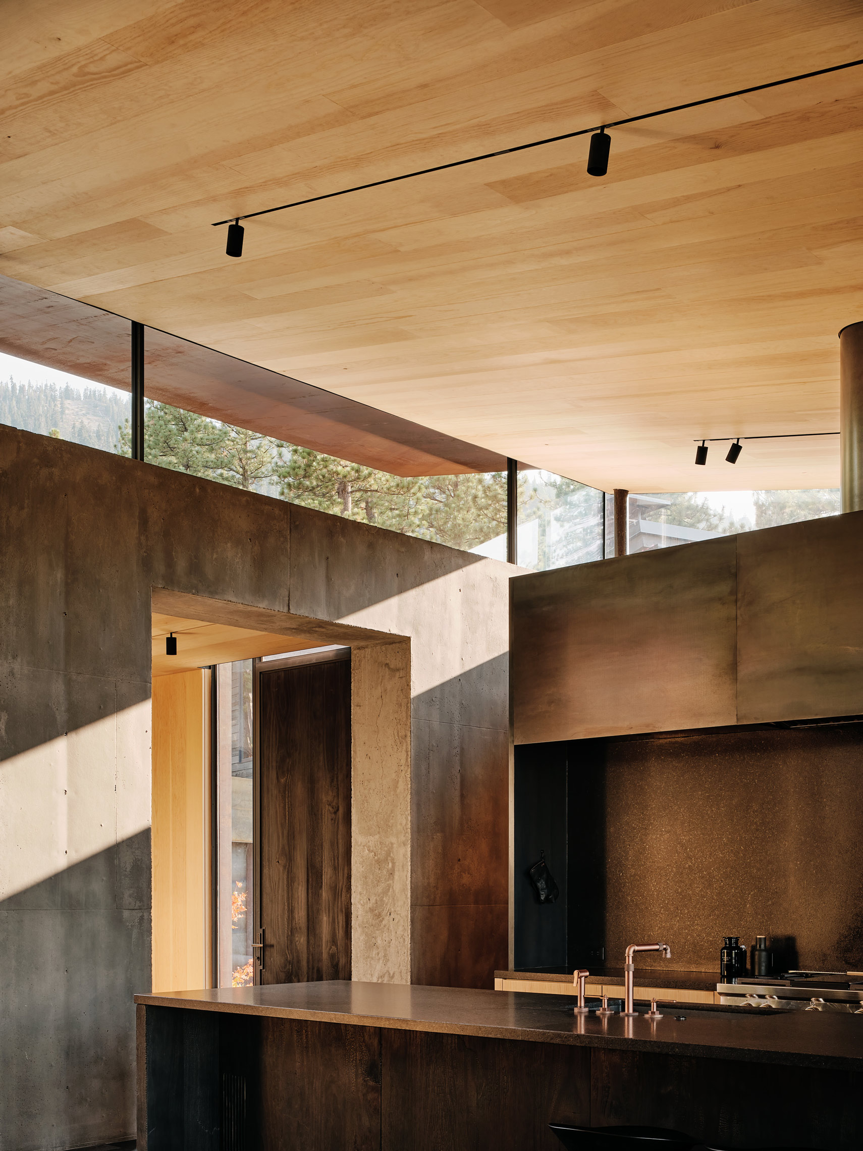 CAMPout Faulkner Architects Lake Tahoe House California Joe Fletcher