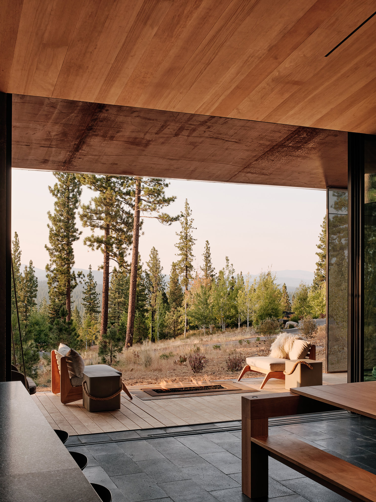 CAMPout Faulkner Architects Lake Tahoe House California Joe Fletcher
