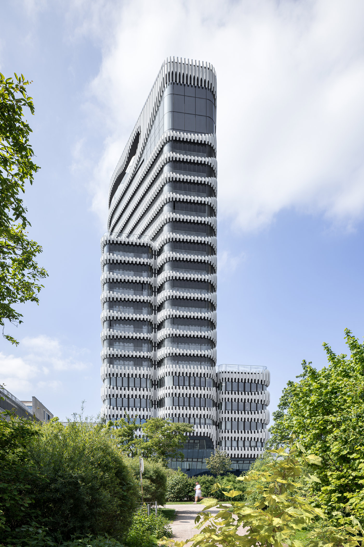 ZIPPER - RKM 740 Tower J. Mayer H. Dusseldorf-Heerdt Germany Office Residential