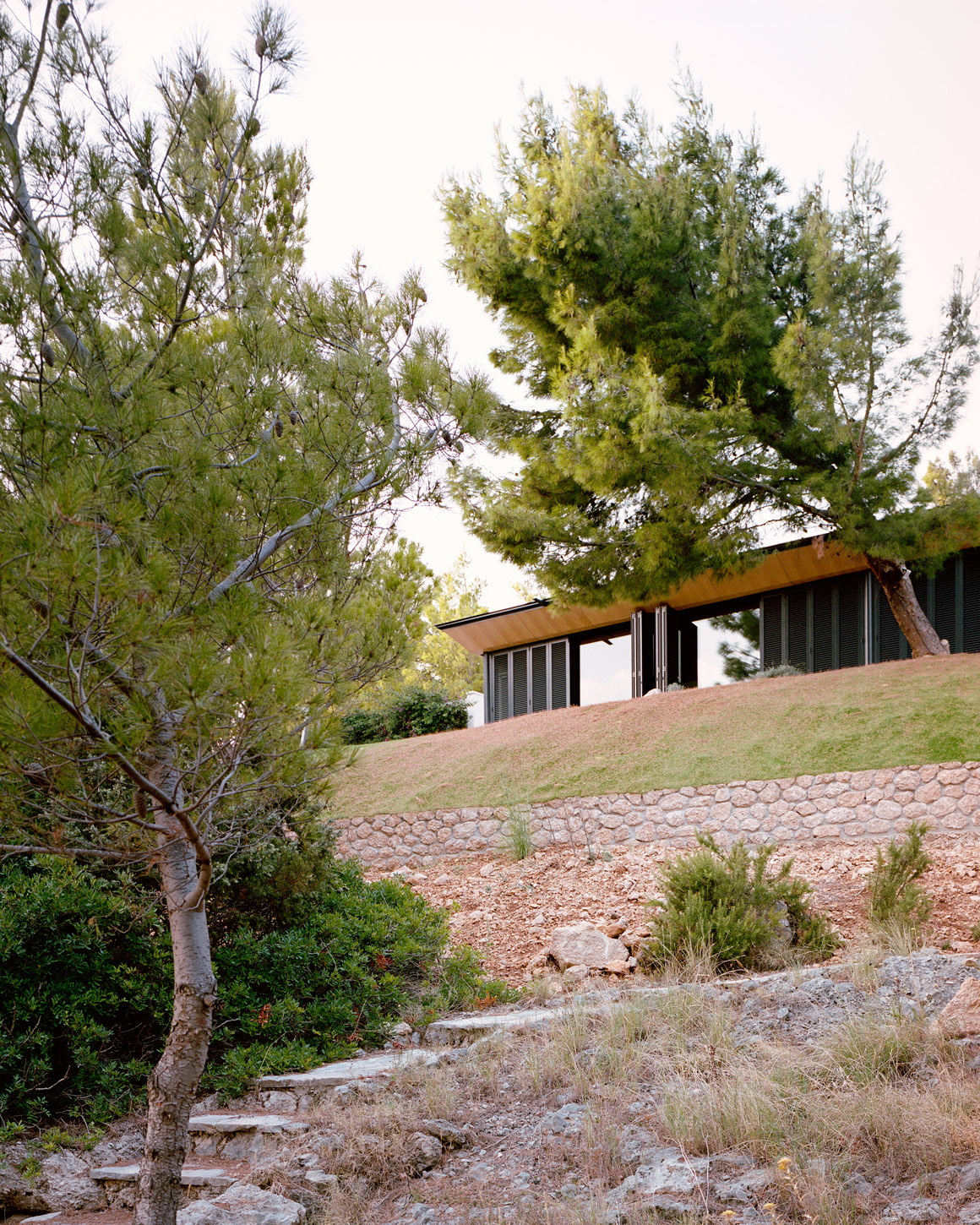 Sea House Studio Bressan Kroasia Atap Hijau Simone Bossi Emanuele Bressan