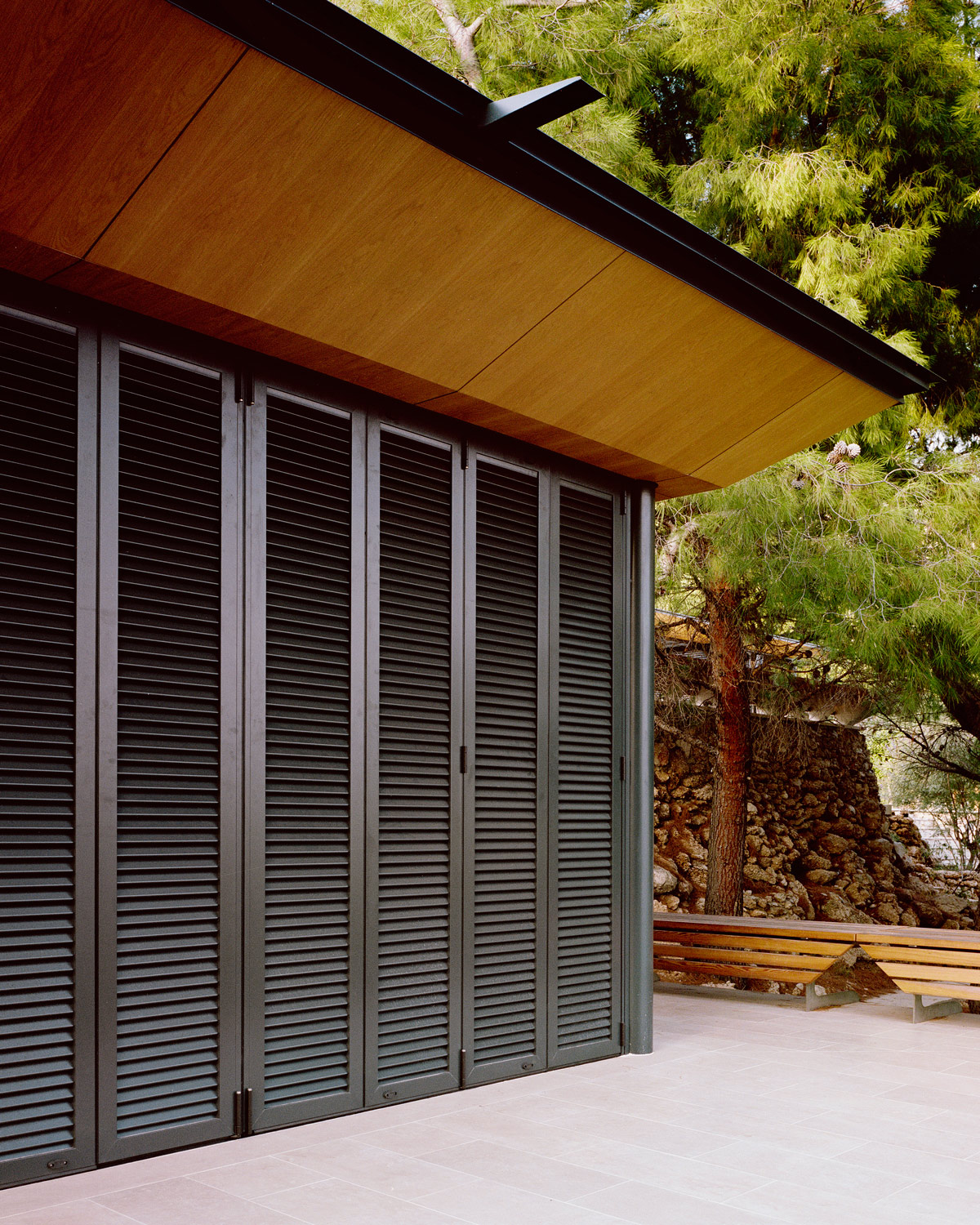 Sea House Studio Bressan Kroasia Atap Hijau Simone Bossi Emanuele Bressan