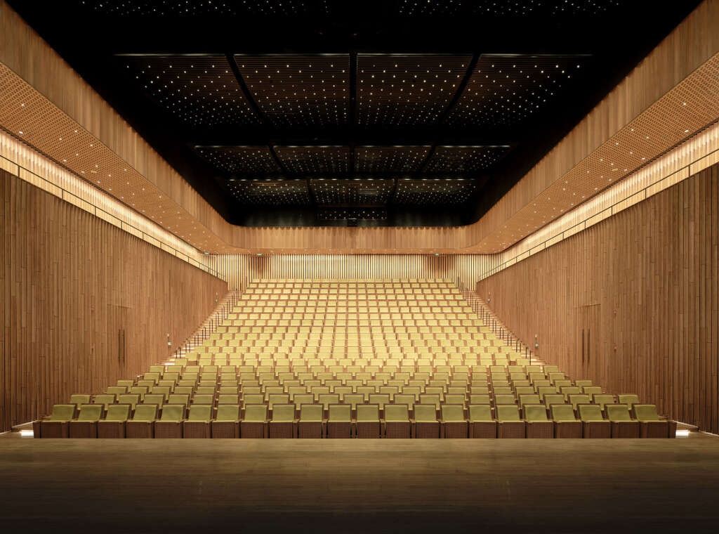 Yada Theater GOA Group of Architects Auditorium Yixing China dengan bambu dan kayu