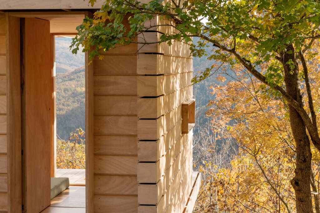 The Hermitage llabb Trebbia Valley Italy Wood Cabin Studio Camp