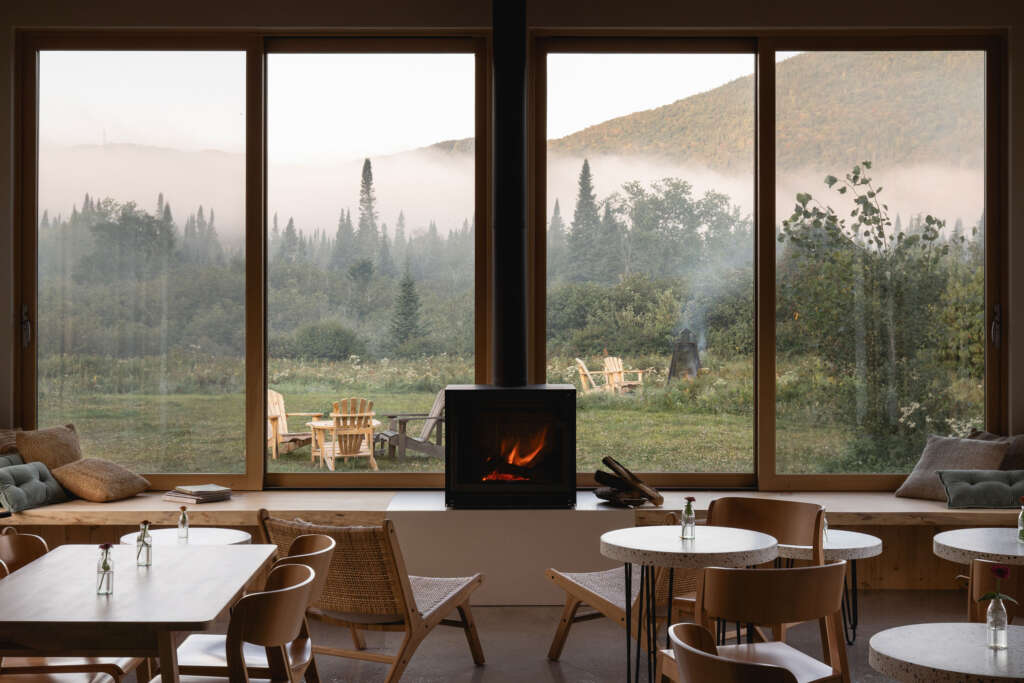 Farouche Tremblant Atelier L’Abri Lac-Supérieur Québec Canada Cabin Nordic Farm