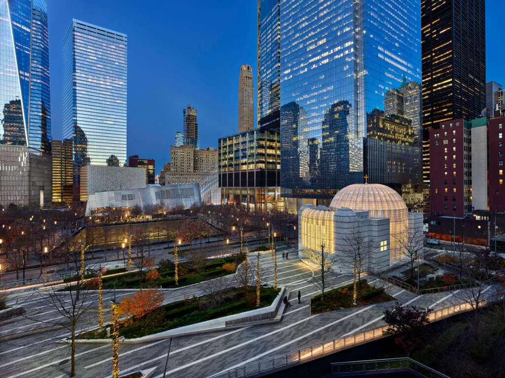 Gereja Ortodoks Yunani St. Nicholas dan Kuil Nasional Santiago Calatrava New York City