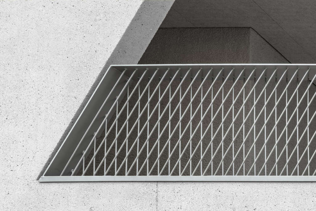 Fieldhouse Modus Architects Bozen Italy Sports and Recreation Center arsitektur desain beton