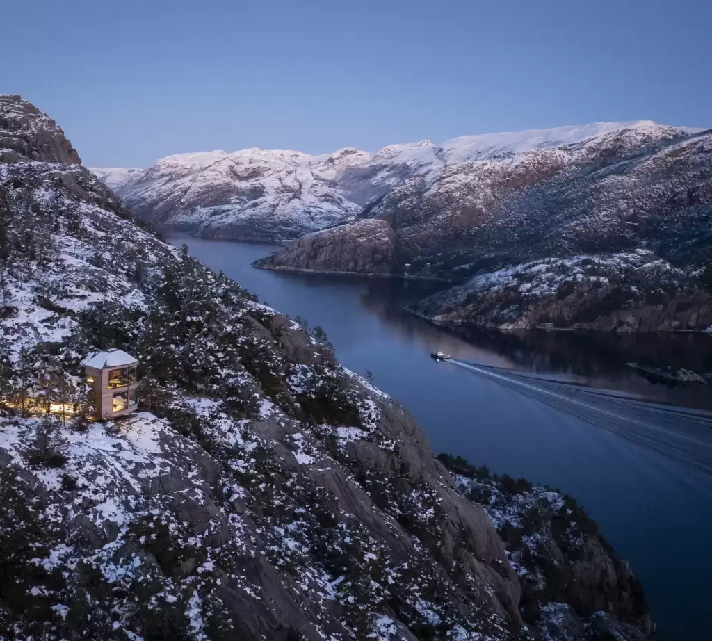 Kabin Bolder Snøhetta Vipp Lysefjorden Norwegia off-grid