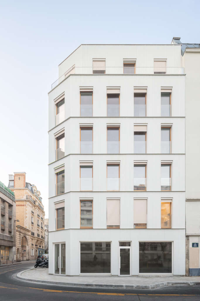 Kantor arsitektur bergerak kosong Paris France Desain Arsitektur Konstruksi Kayu Kayu