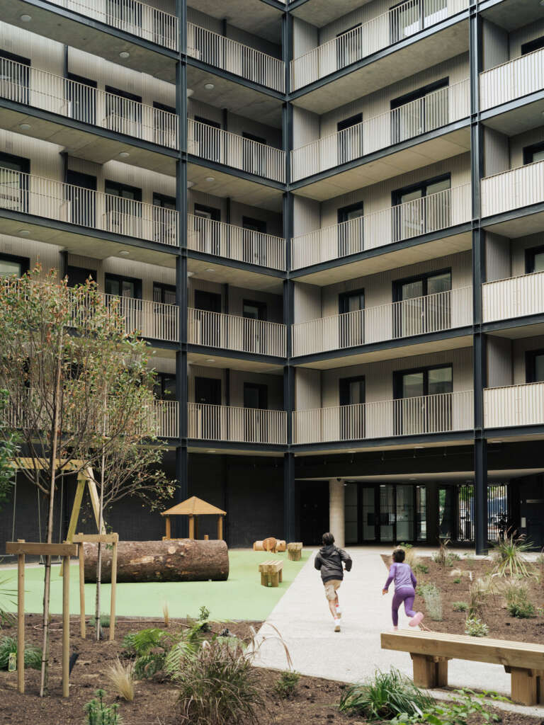 Dockley Apartments Studio Woodroffe Papa Poggi Architecture Southwark London England Design