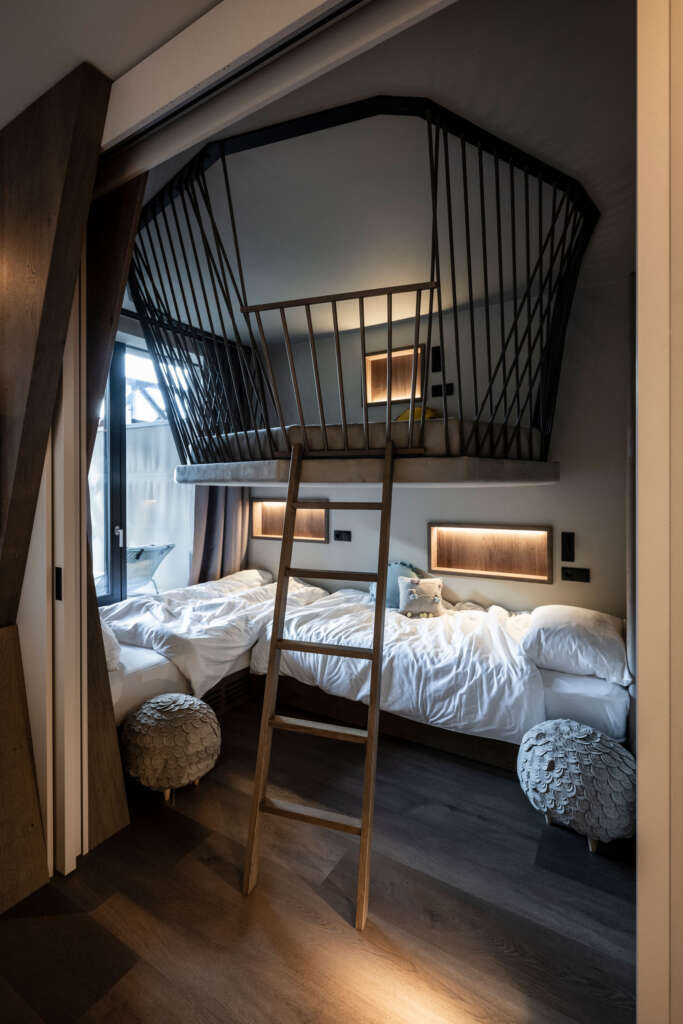 Falkensteiner Family Resort Lido noa* jaringan arsitektur Pustertal Valley South Tyrol Italy Design Nest kamar tidur