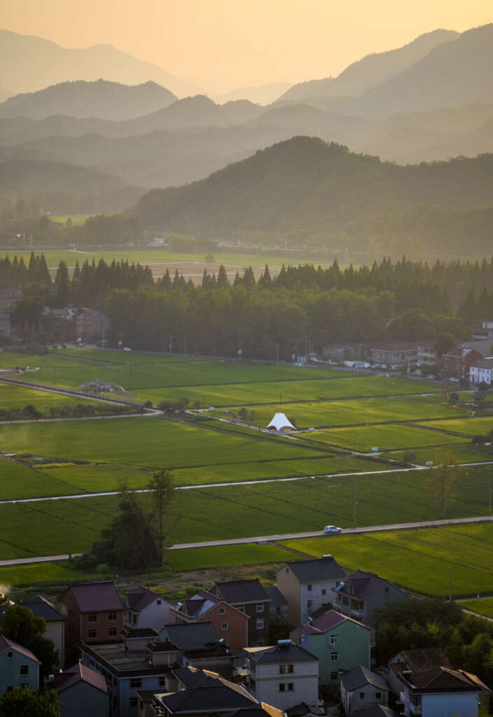 Tower Pavilion In Paddy Fields Jumping House Lab Pemandangan mata burung Paviliun Cina Hangzhou