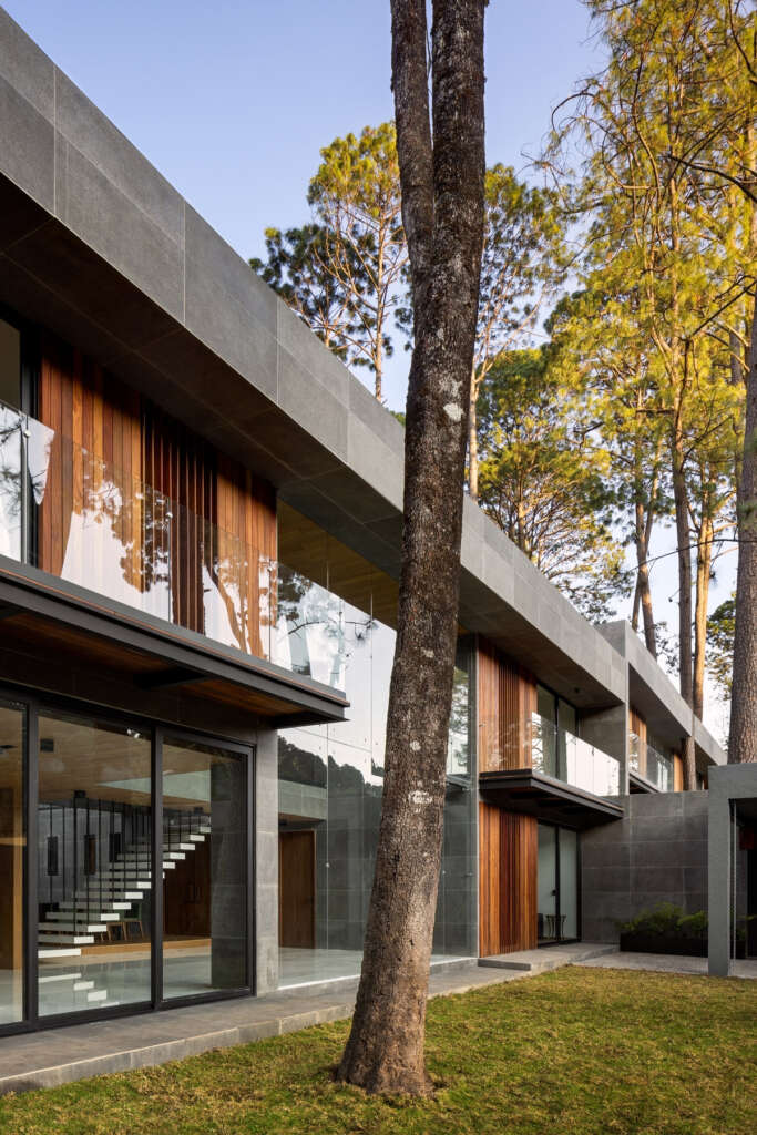Stagioni House BRAG Arquitectos Avándaro Valle de Bravo Mexico Design Architecture Frame