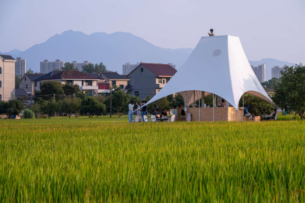 Tower Pavilion In Paddy Fields Jumping House Lab Paviliun Cina Hangzhou