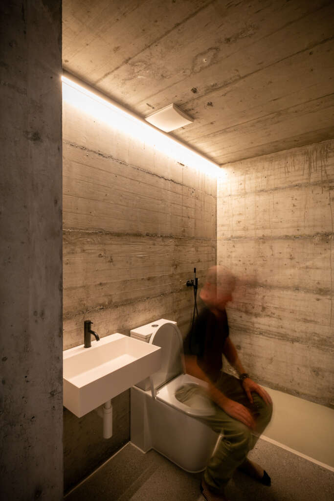 Hof & Hist Modunita architects sa Felsberg Switzerland House Design