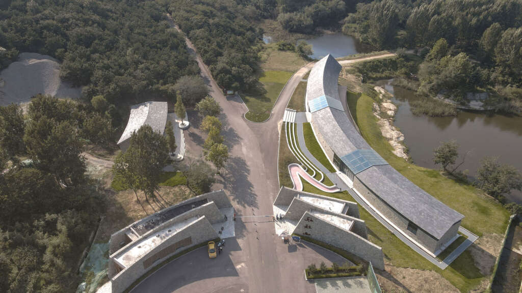 Dragon Mountain Tourist Center Aurelien Chen / Urban and Rural Planning and Design Institute of CSCEC Rizhao China