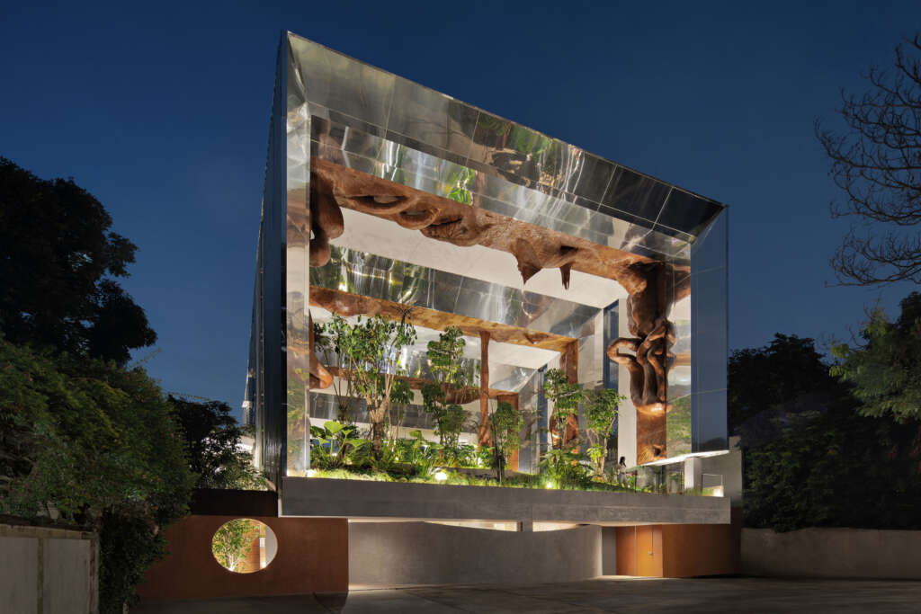 Tanatap Frame Garden RAD+ar Jakarta Indonesia Cafe Architecture Design Mario Wibowo