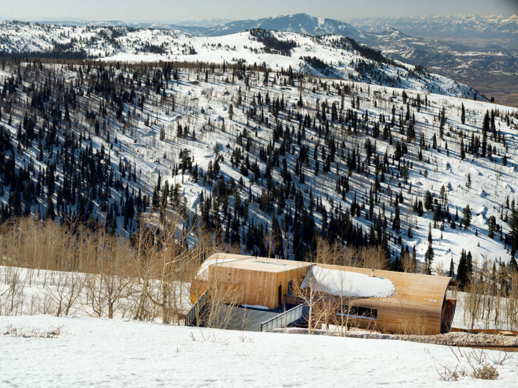 House at 9000 Feet MacKay-Lyons Sweetapple Architects Intermountain Region United States of America Round