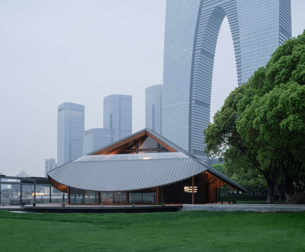 Jinji Lake Pavilion Galaxy Arch Suzhou China Wood Timber Pavilion Distant view of the cabin