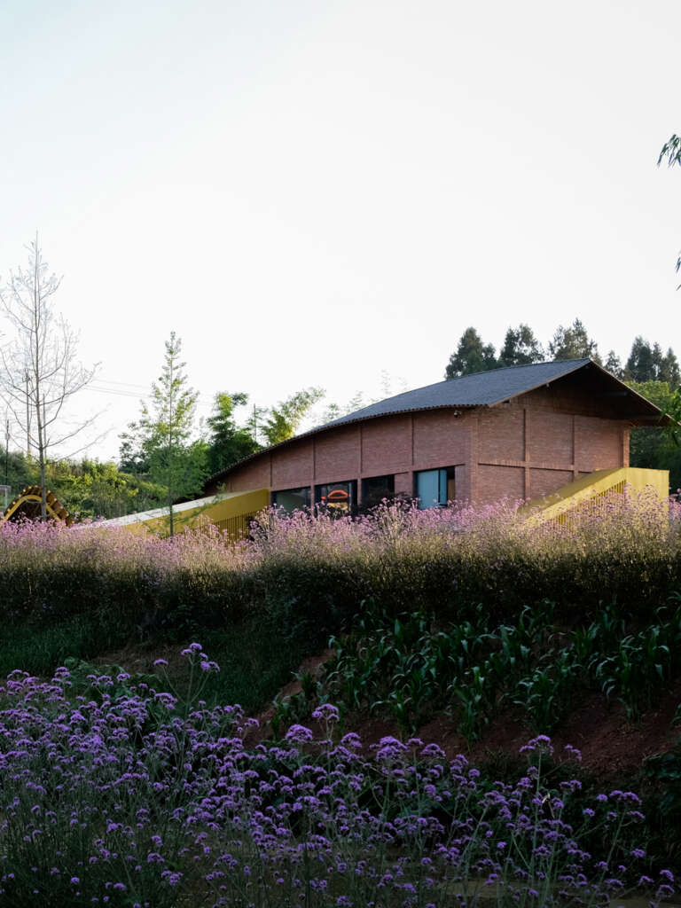 An Yue Qianlong·Guanzihe Village Agricultural Talent Center Archermit