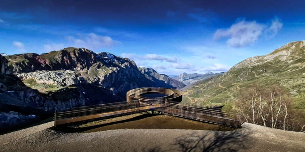 Memory of the Geological Viewpoint of the Saliencia or Farrapona Valley Puerto & Sánchez Arquitectos Somiedo Natural Park Spain Lookout