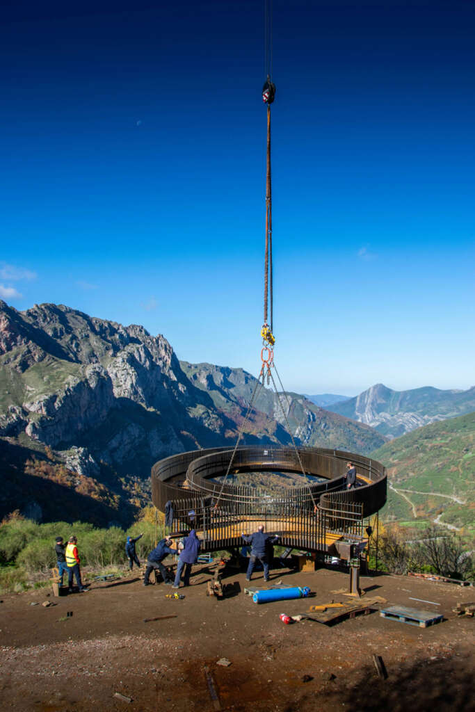 Memory of the Geological Viewpoint of the Saliencia or Farrapona Valley Puerto & Sánchez Arquitectos Somiedo Natural Park Spain Lookout