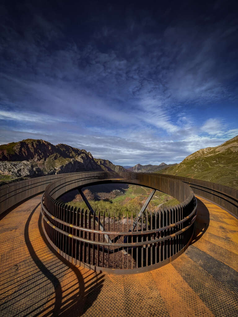 Memory of the Geological Viewpoint of the Saliencia or Farrapona Valley Puerto & Sánchez Arquitectos Somiedo Natural Park Spain Lookout