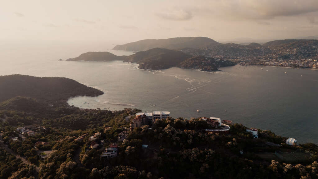 Villas del Vigía CAAM Zihuatanejo Bay Mexico Residential Villas