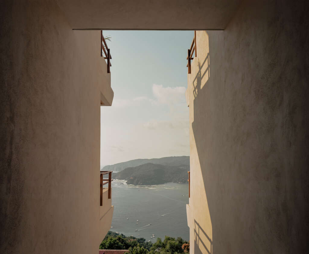 Villas del Vigía CAAM Zihuatanejo Bay Mexico Residential Villas