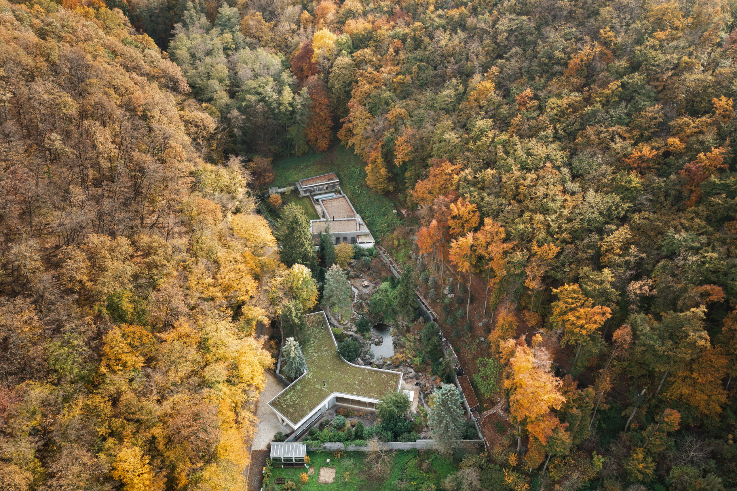 Banánka House Paulíny Hovorka Architects Banka Slovakia Getaway House