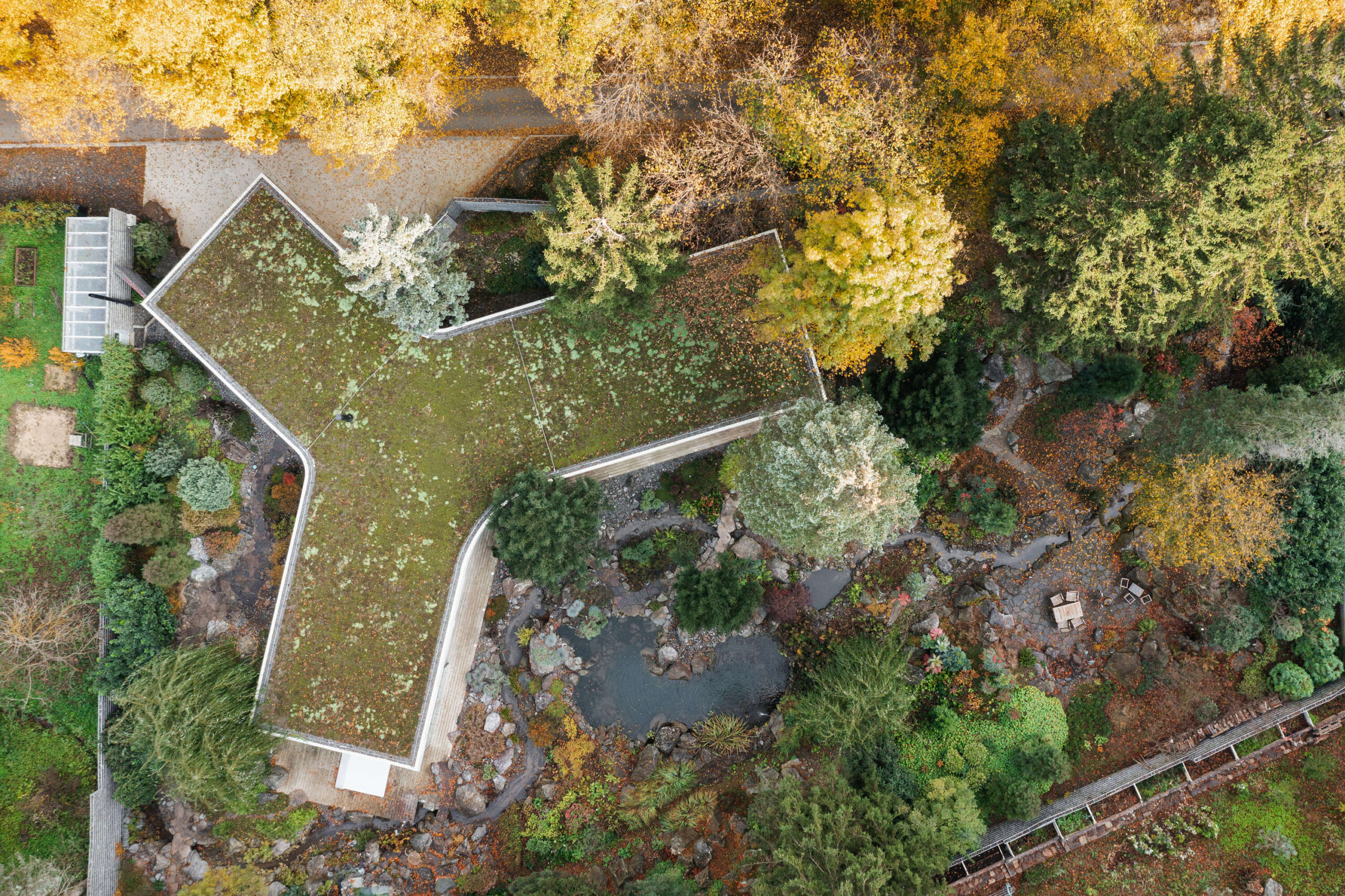 Banánka House Paulíny Hovorka Architects Banka Slovakia Getaway House