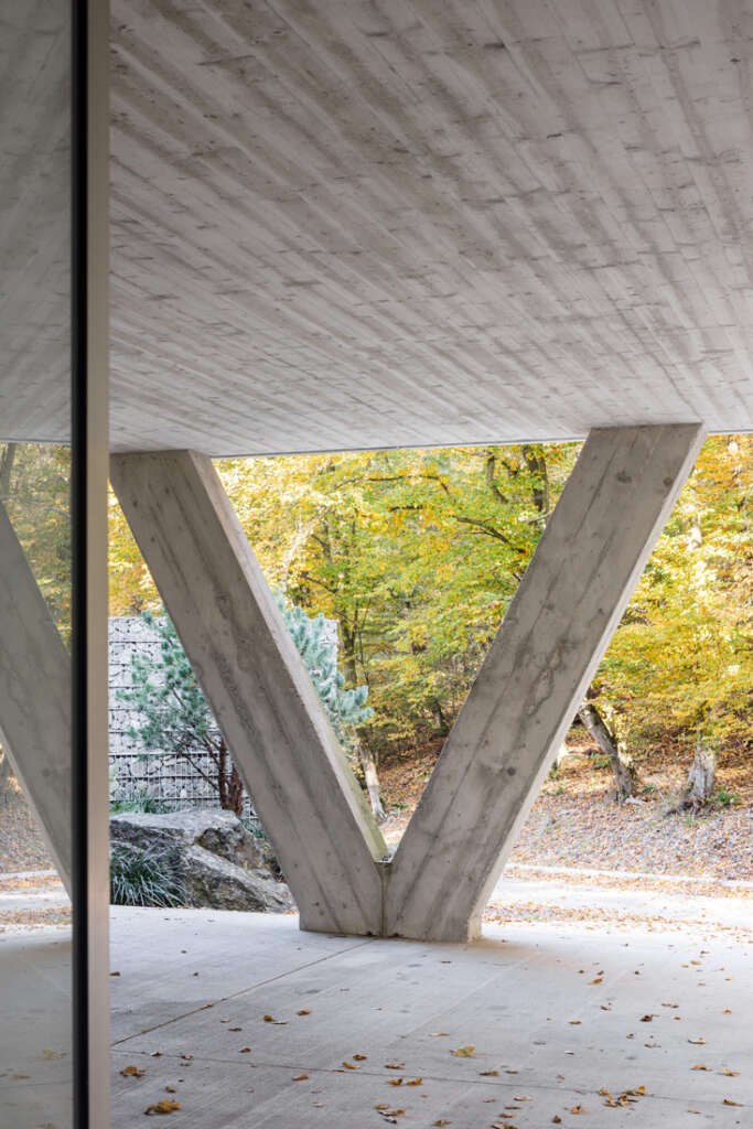 Banánka House Paulíny Hovorka Architects Banka Slovakia Getaway House
