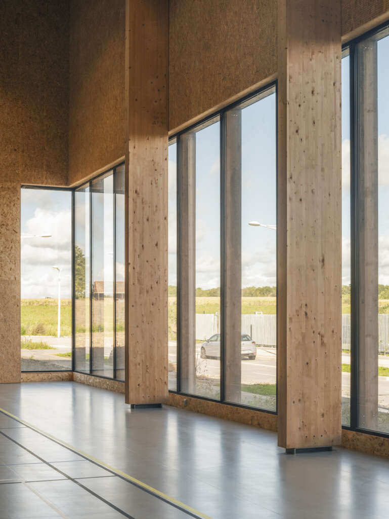 Marie Marvingt Gymnasium ateliers o-s architectes Paris France