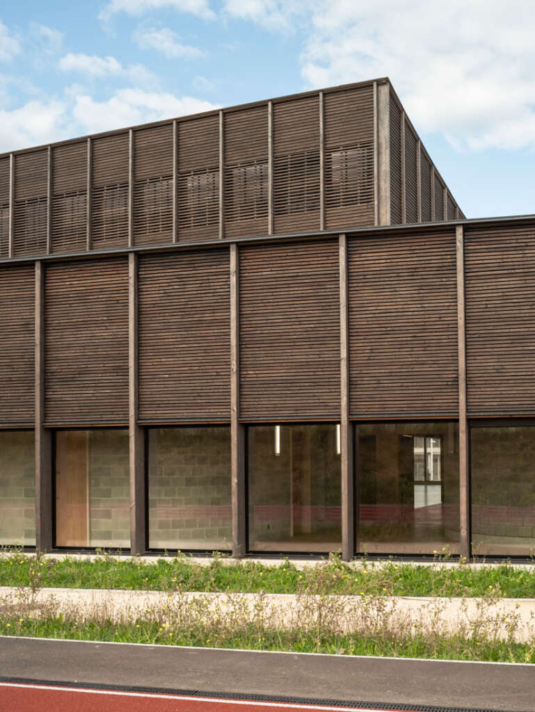 Marie Marvingt Gymnasium ateliers o-s architectes Paris France