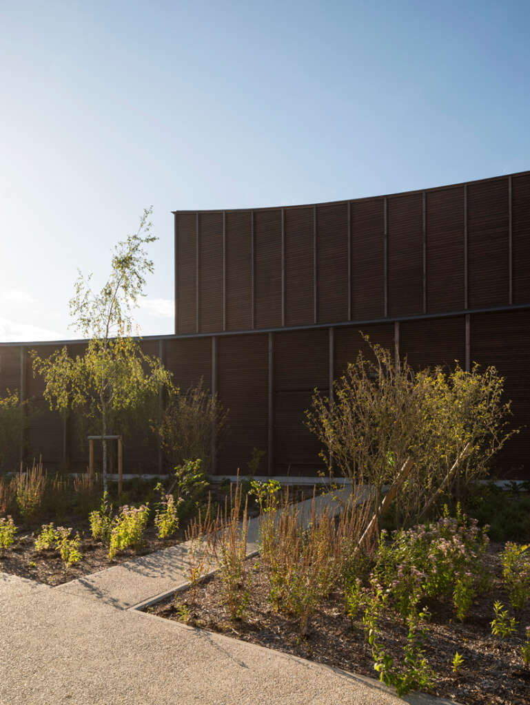Marie Marvingt Gymnasium ateliers o-s architectes Paris France